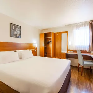 Comfort Aeroport Lyon St Exupery Hotell