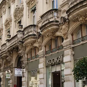 The Originals Boutique, Danieli, *** Awinion