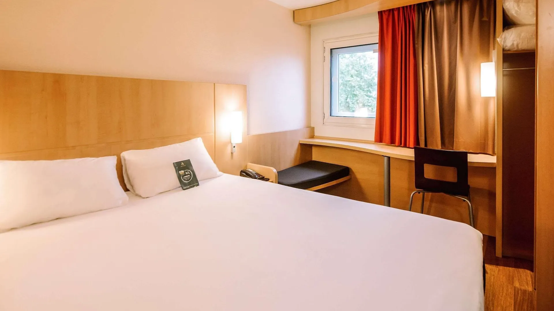 Ibis Avignon Centre Gare Hotel