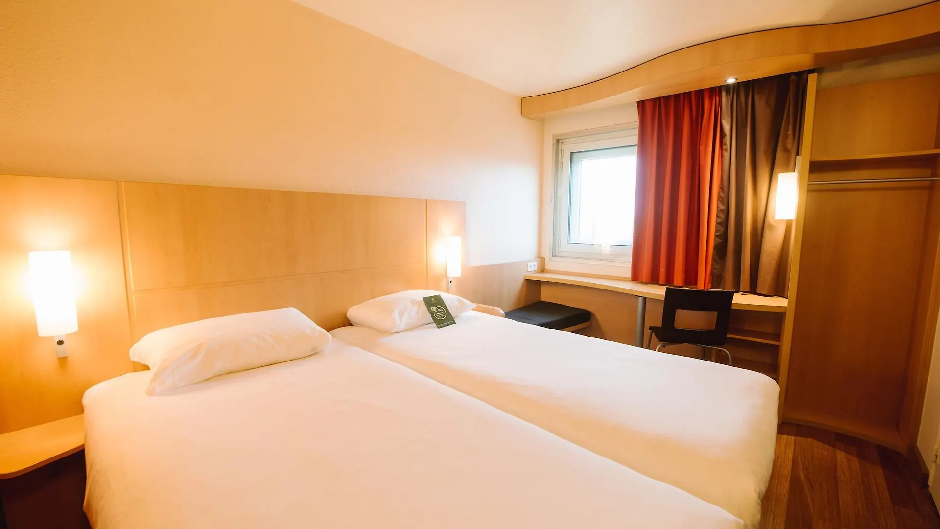 Ibis Avignon Centre Gare Hotel